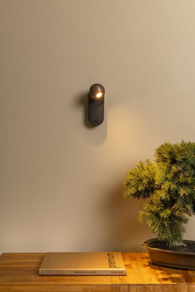 Lucide MONTANA - Wall light - LED - CCT - 1x6,3W 2700K/4000K - With USB charging point - Coffee - Premium